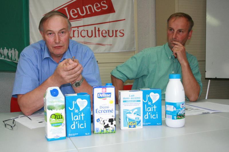 Lors de la conférence de presse, Henri-Noël Lampaert et Stéphane Demeestere ont expliqué pourquoi les éleveurs ne sont pas contents